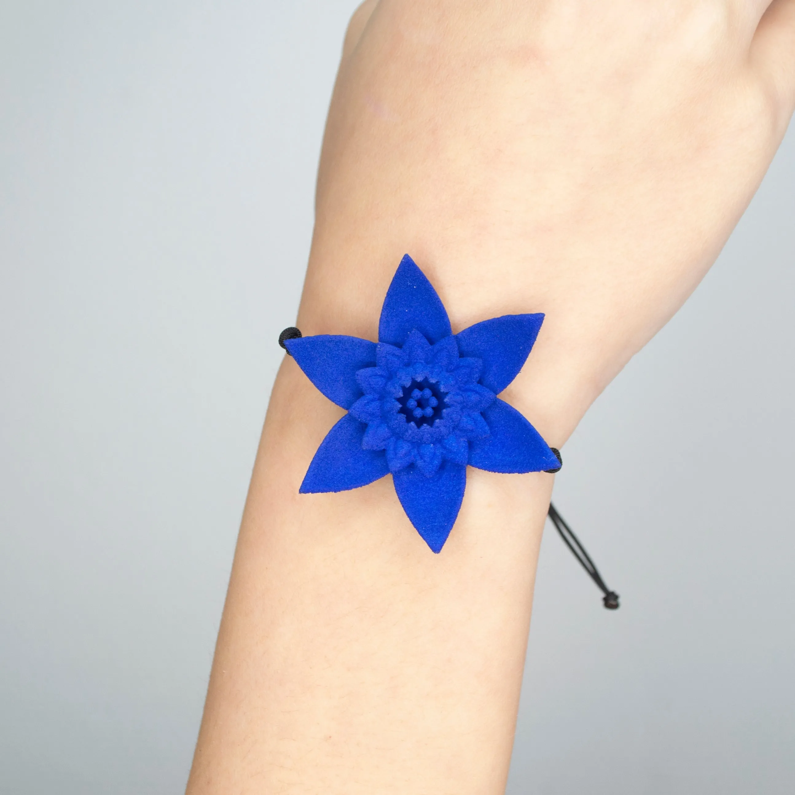 Flower Bracelet - Dahlia