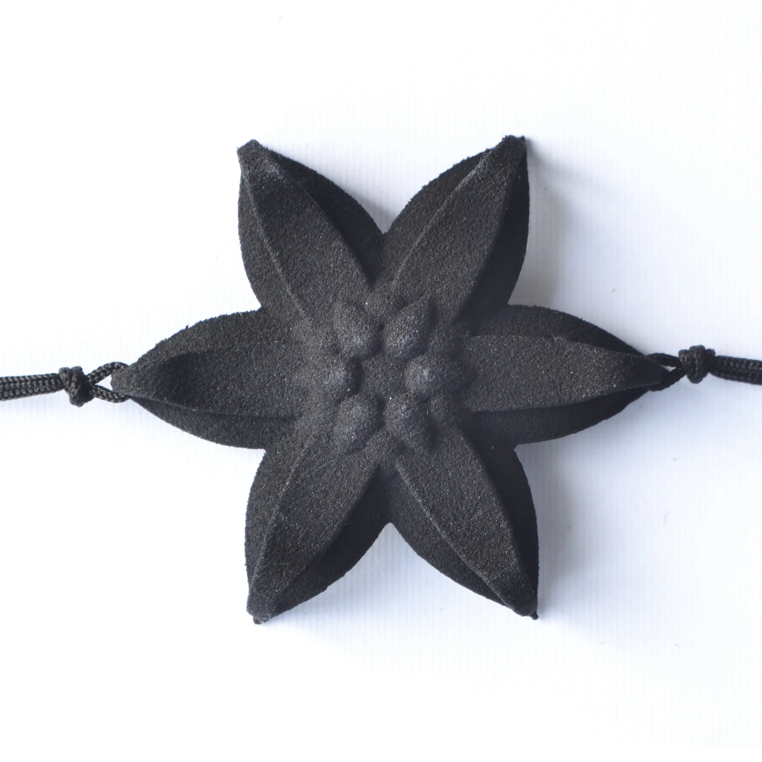 Flower Bracelet - Dahlia