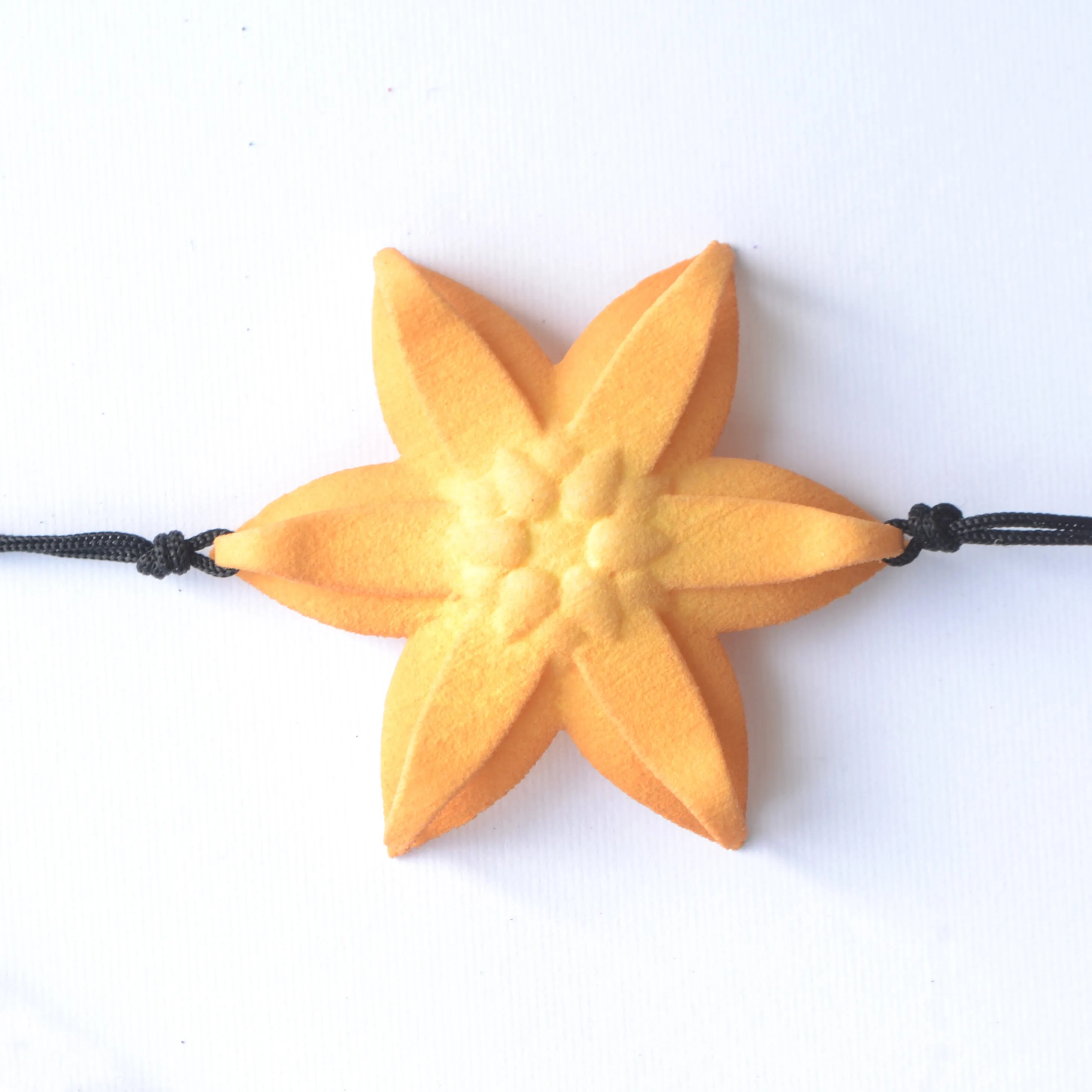 Flower Bracelet - Dahlia