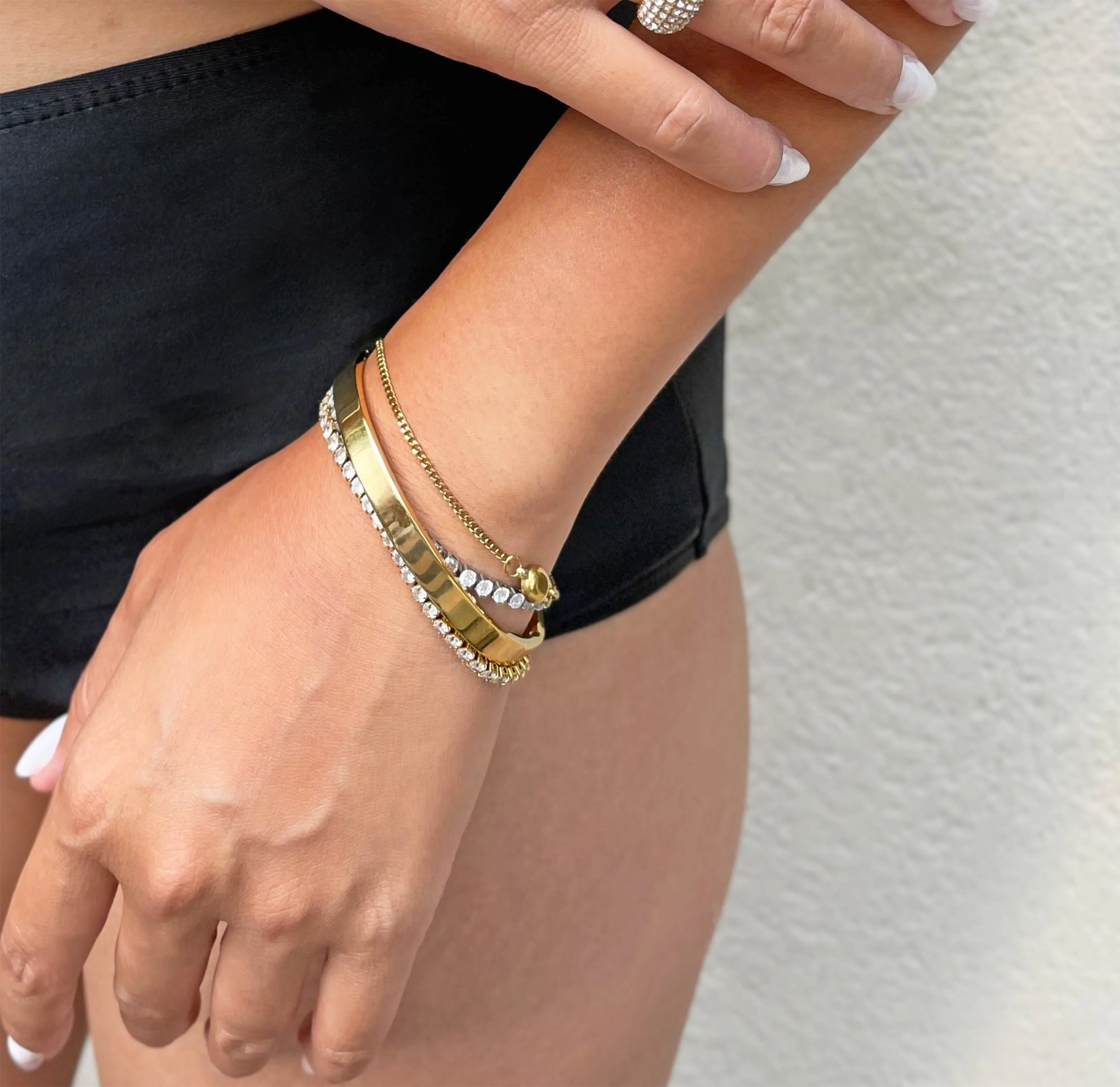 KATE GOLD CUFF BRACELET