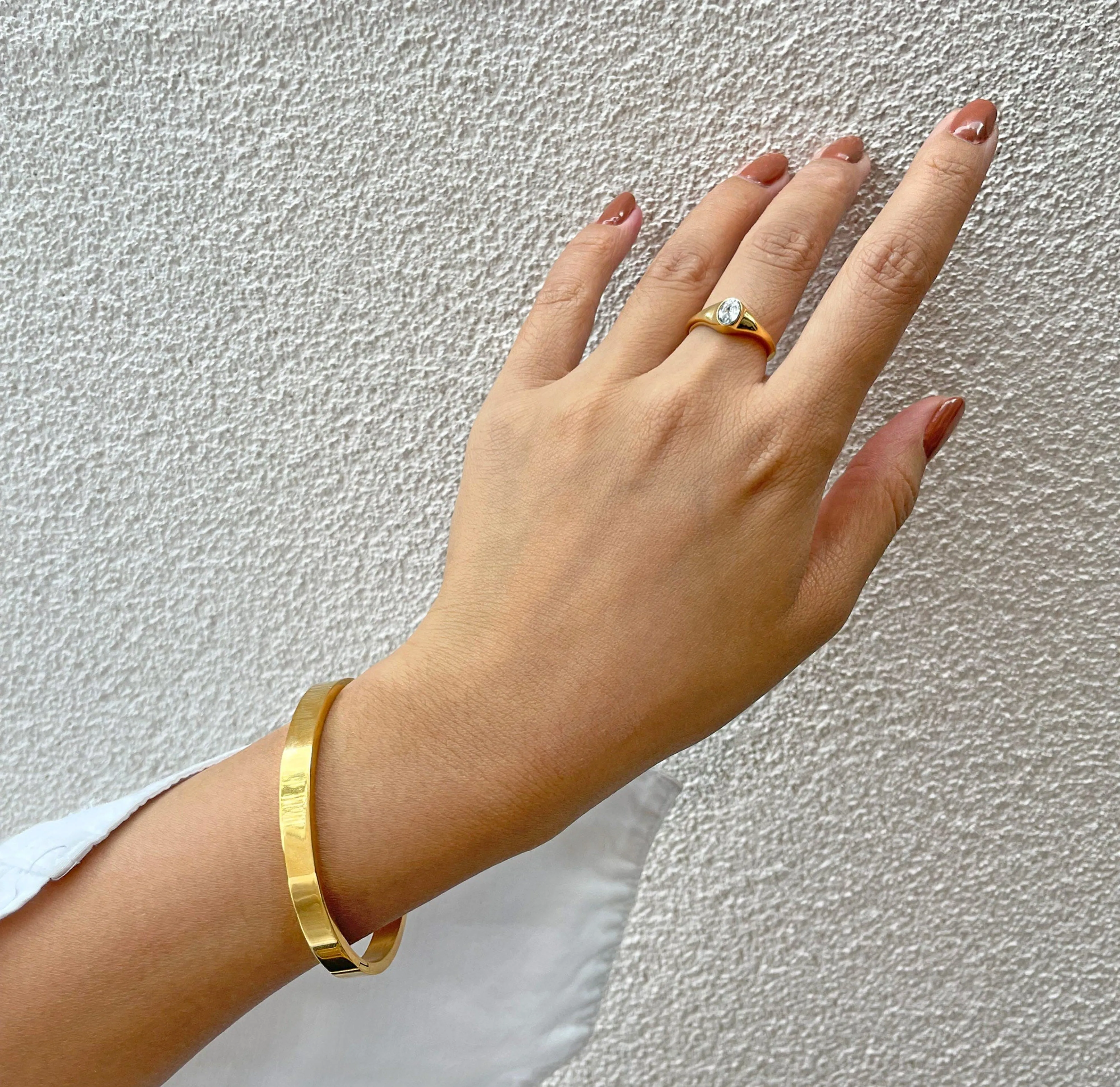 KATE GOLD CUFF BRACELET