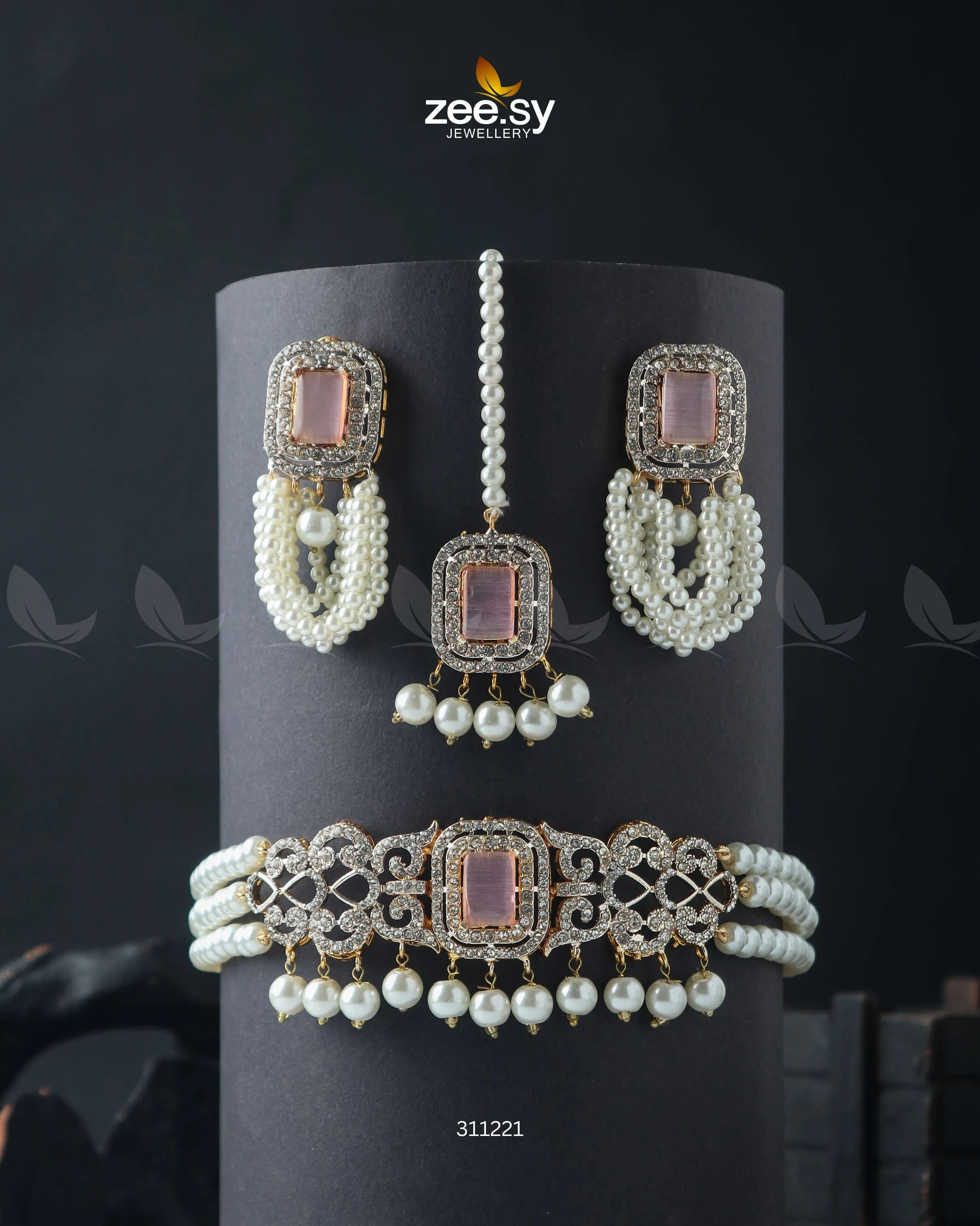 Marasim Choker Necklace
