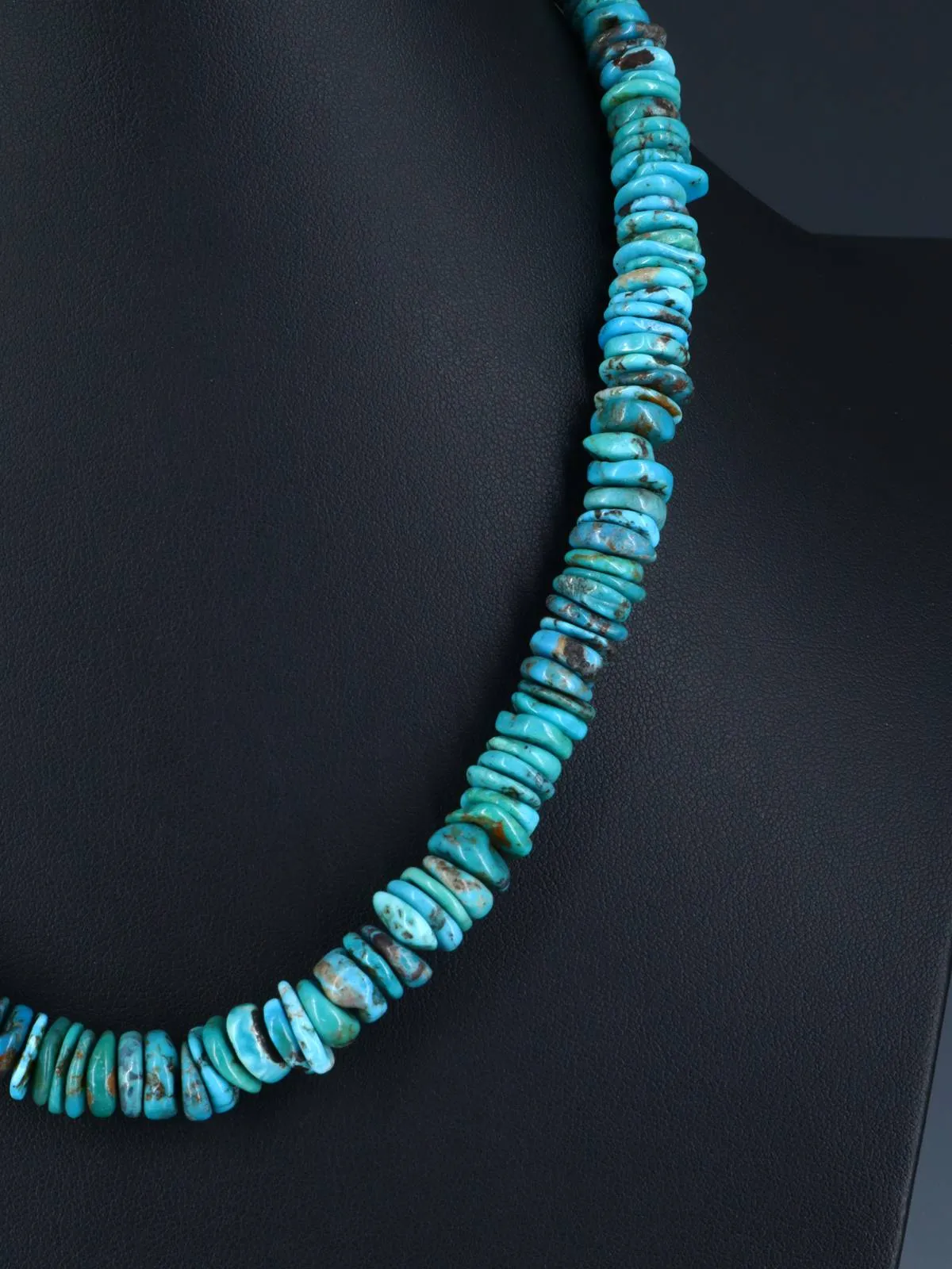 Navajo 18" Single Strand Turquoise Necklace