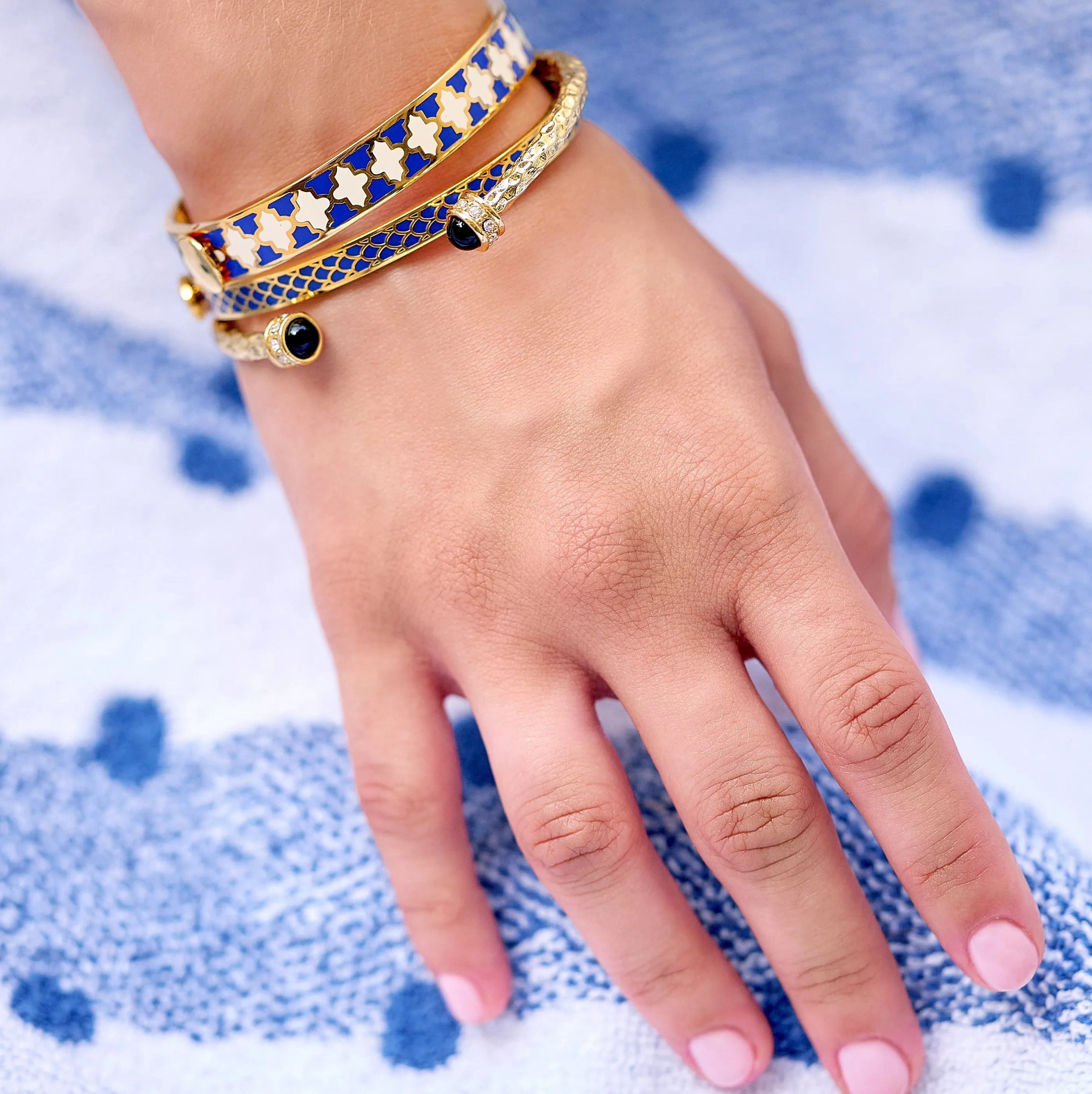 Skinny Salamander Cobalt & Gold Bangle
