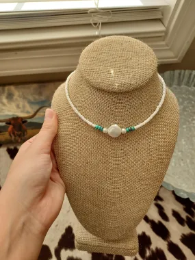 The carly choker