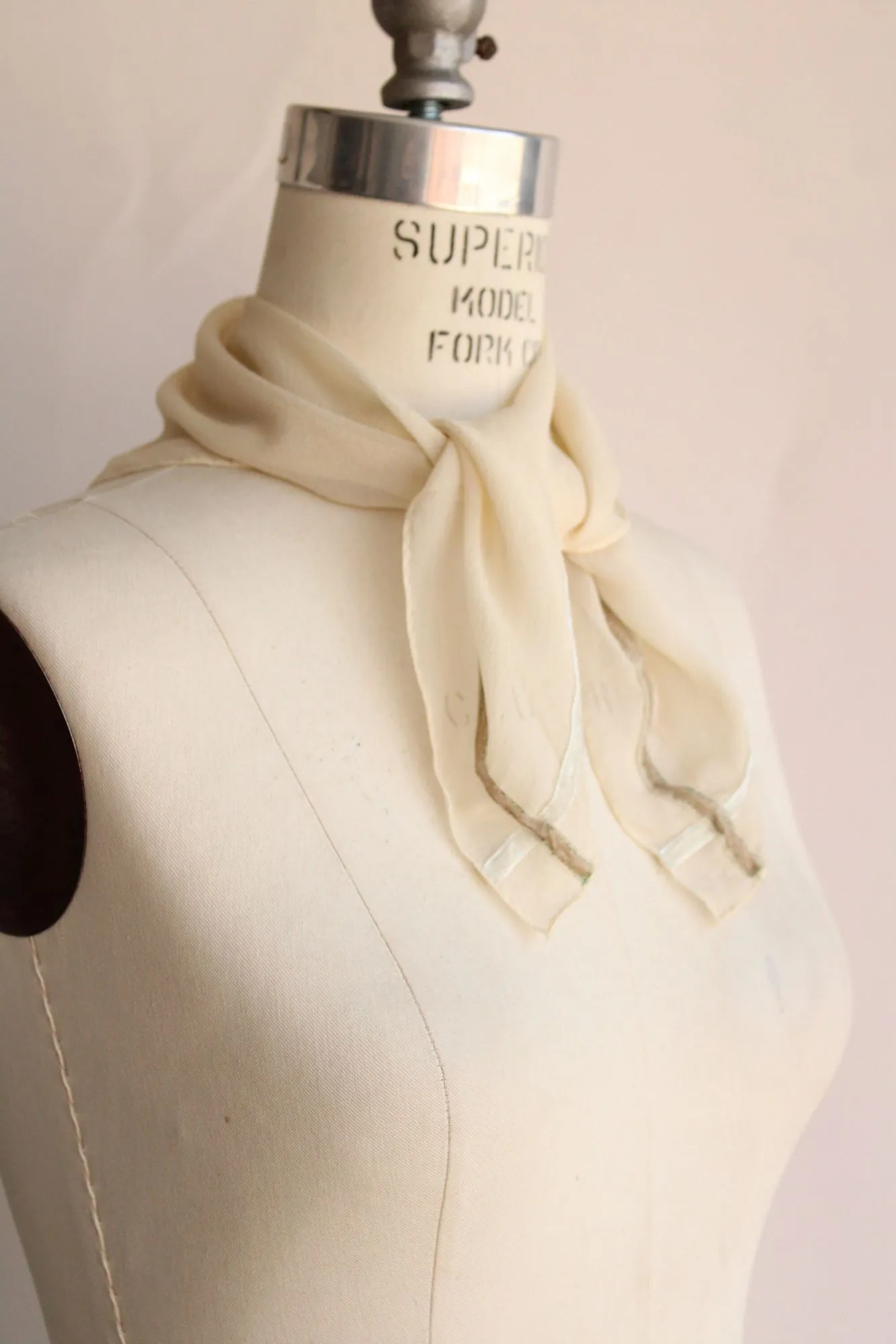 Vintage 1980s 1990s Ivory Silk Chiffon Scarf