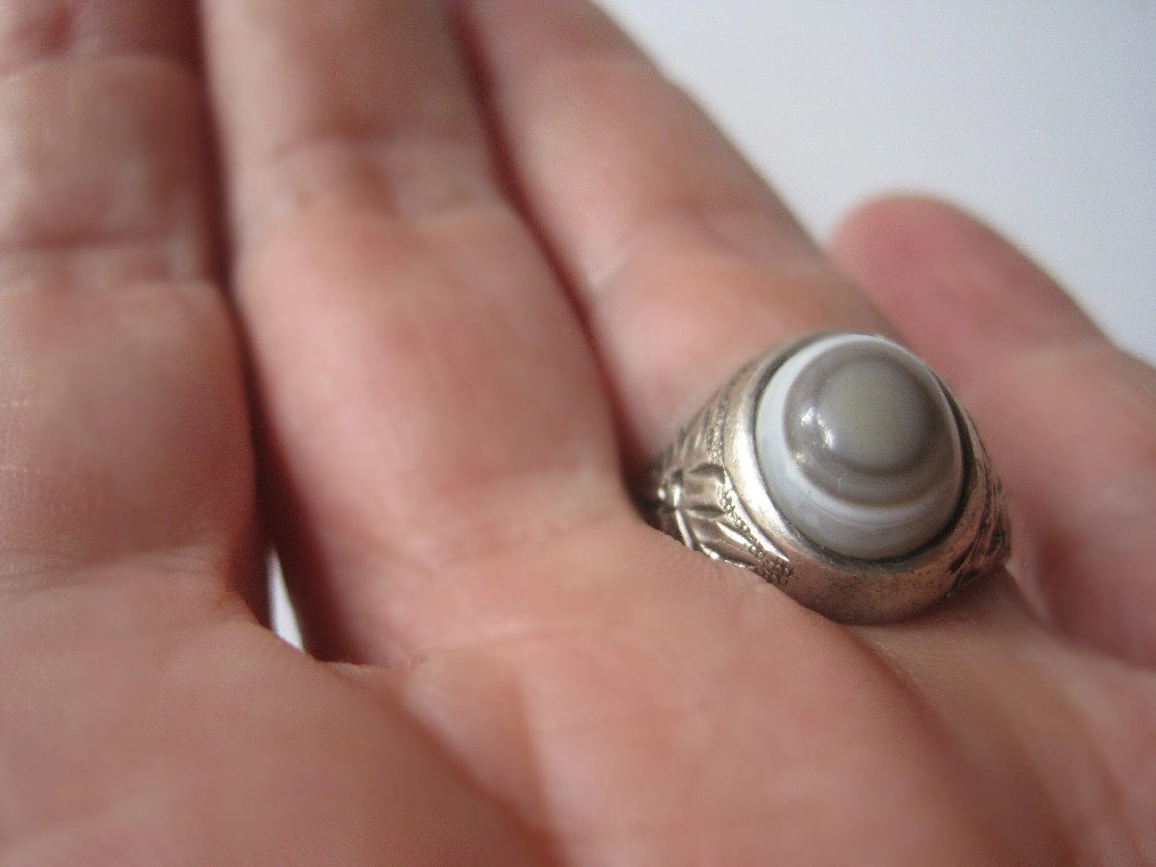 Vintage Eye Agate Yemeni Silver Ring
