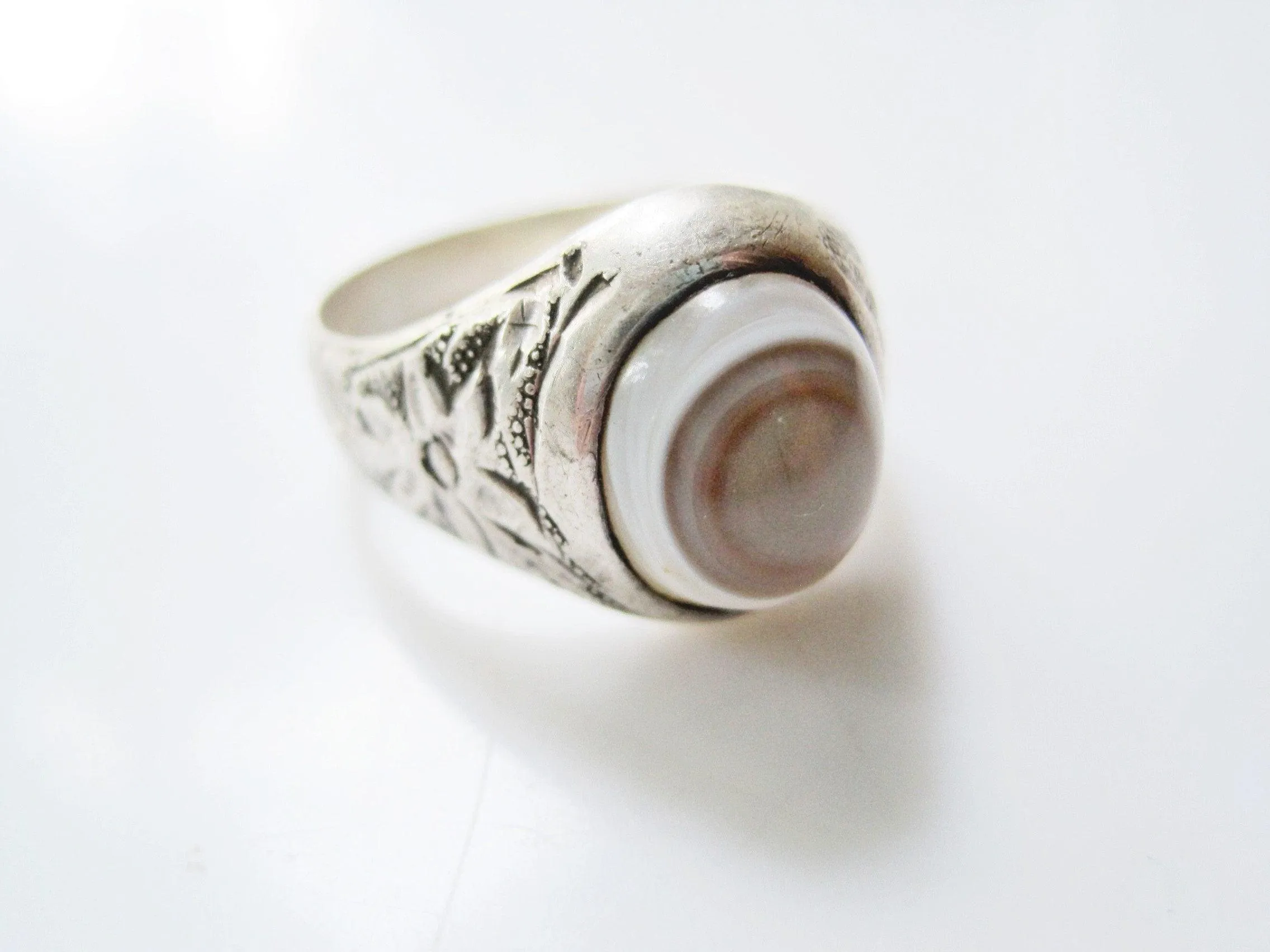 Vintage Eye Agate Yemeni Silver Ring