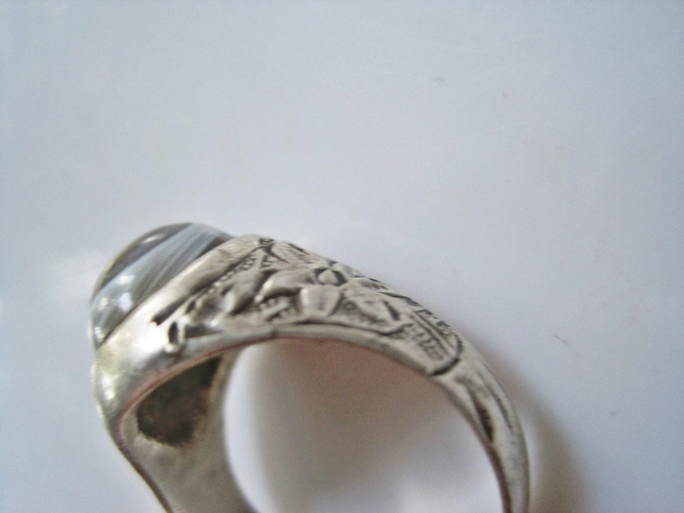 Vintage Eye Agate Yemeni Silver Ring