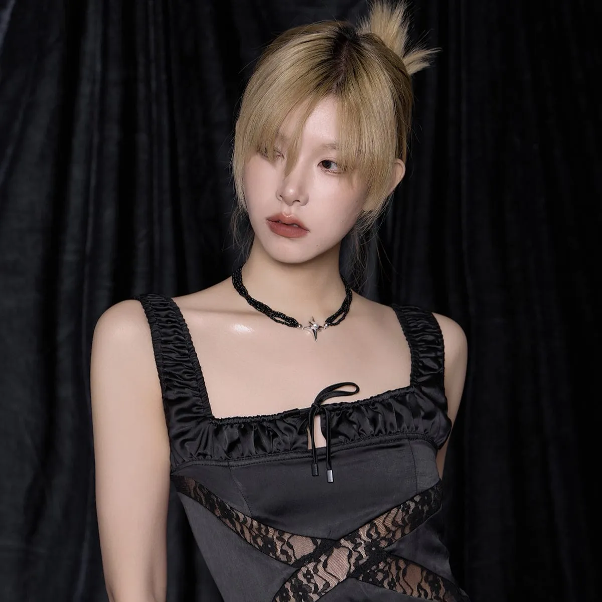 Women's Punk Star Layered Pearl Choker